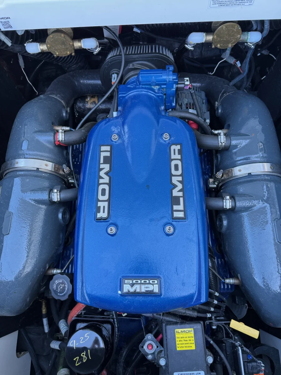 2018-mastercraft-xt22-139184-image6.webp