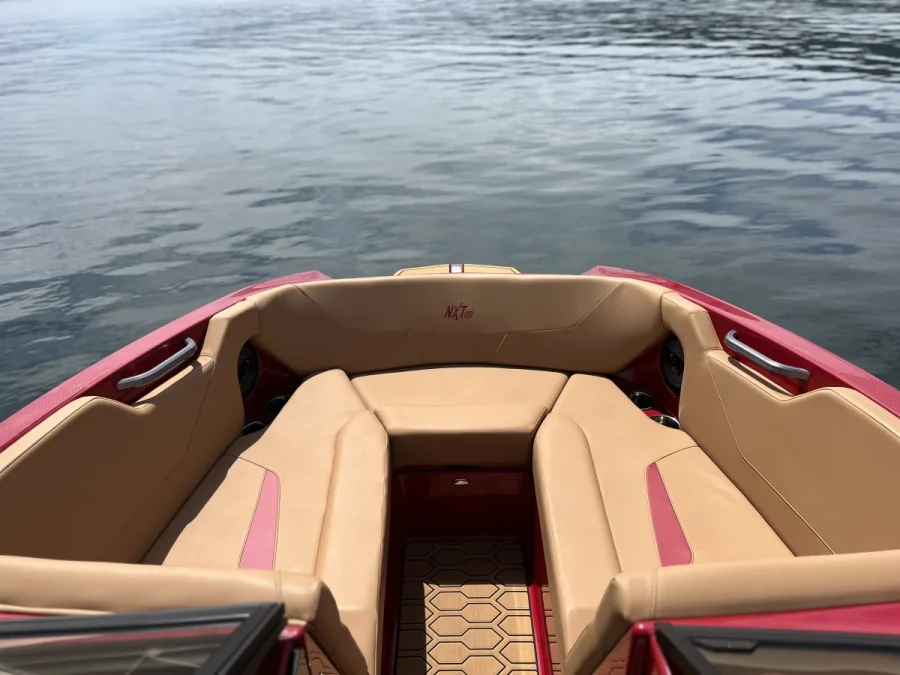2024-mastercraft-nxt22-139190-image12.webp