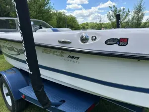 2004-nautique-ski-nautique-196-139203-image4.webp