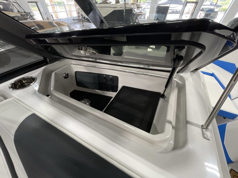 2026-nautique-s21-139211-image14