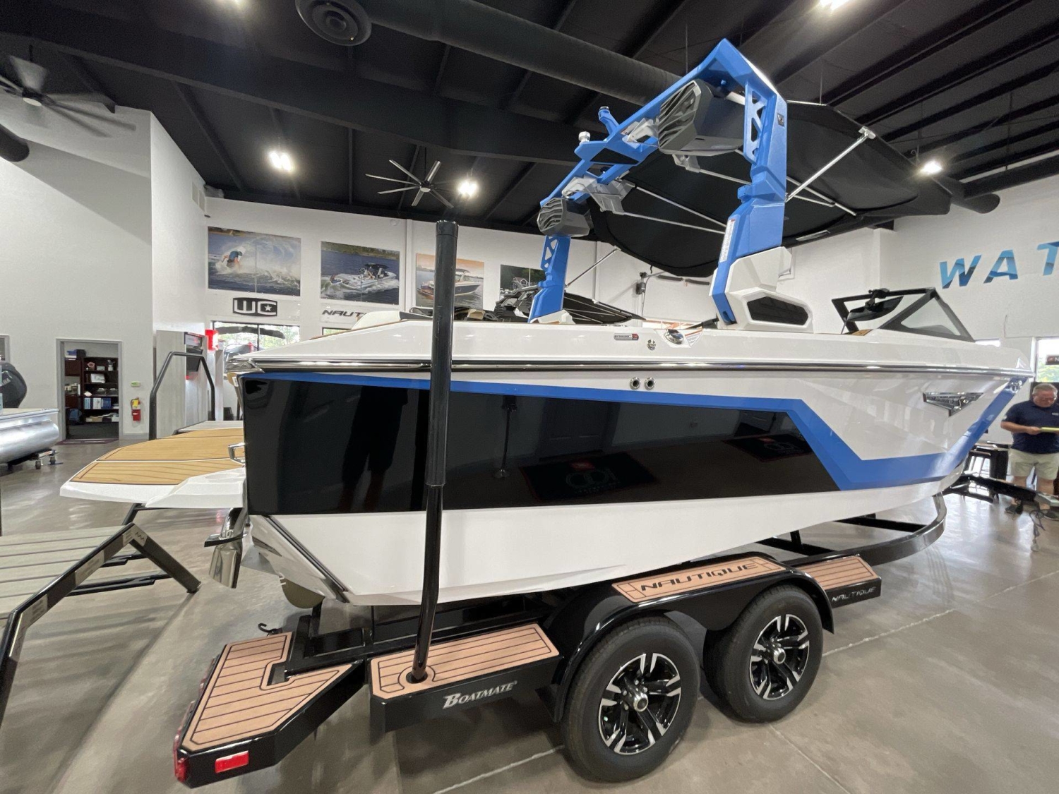 2026 Nautique S21