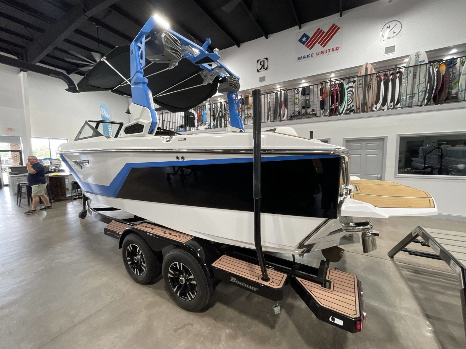 2026 Nautique S21