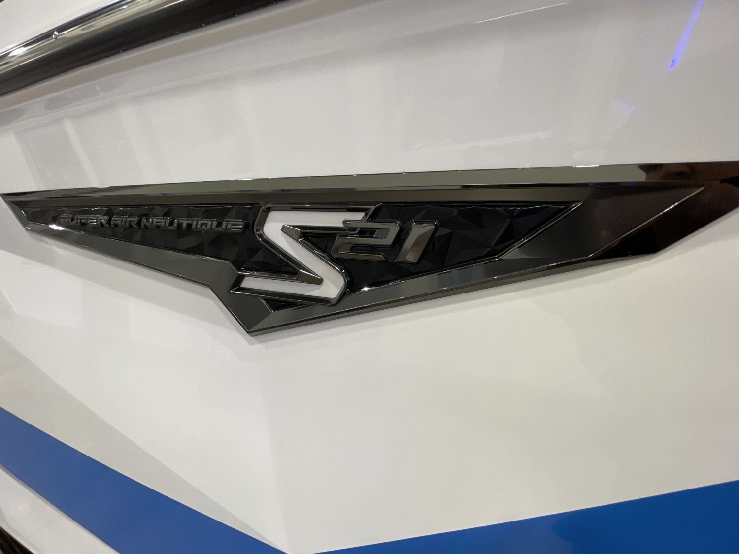 2026 Nautique S21