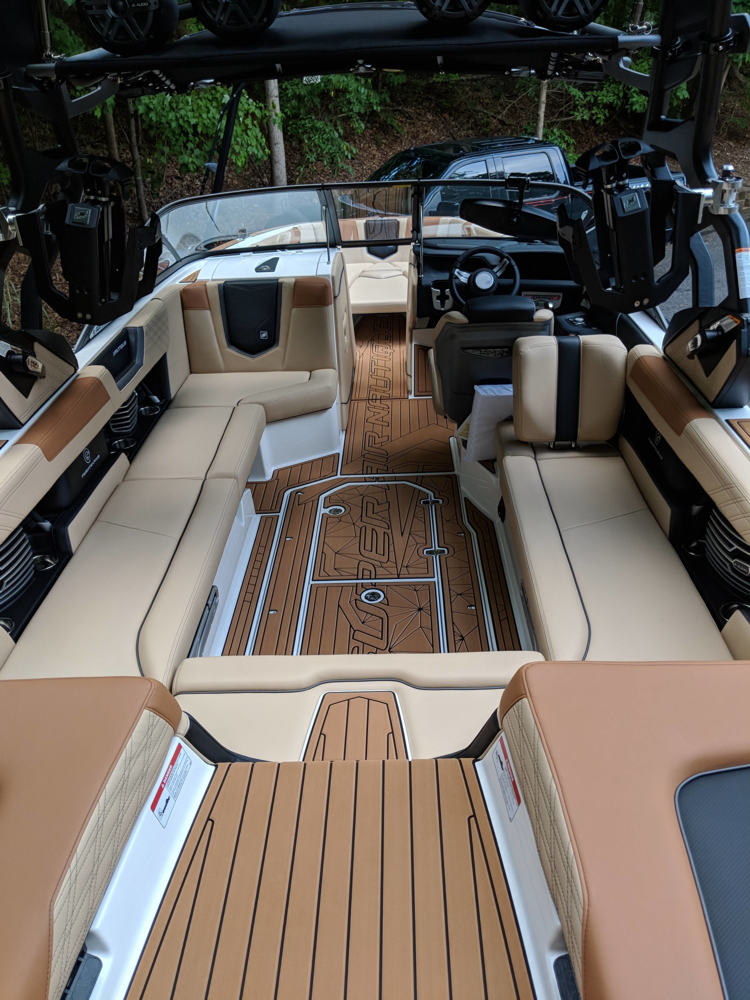 2018 Nautique G25