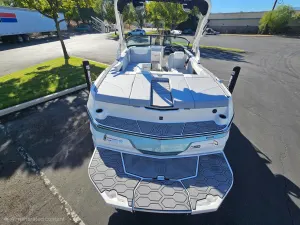 2026-mastercraft-nxt22-139220-image4