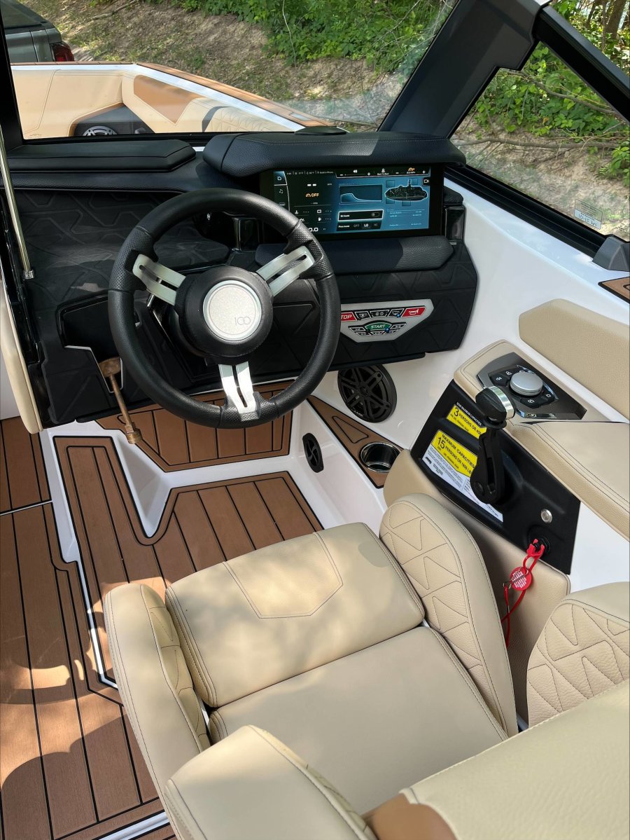 2025-nautique-gs22-139222-image10