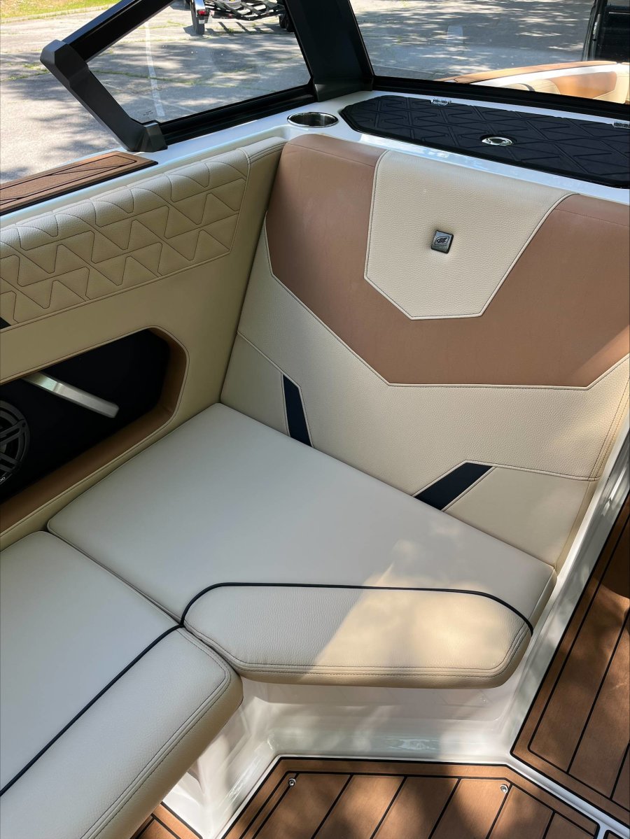 2025-nautique-gs22-139222-image12