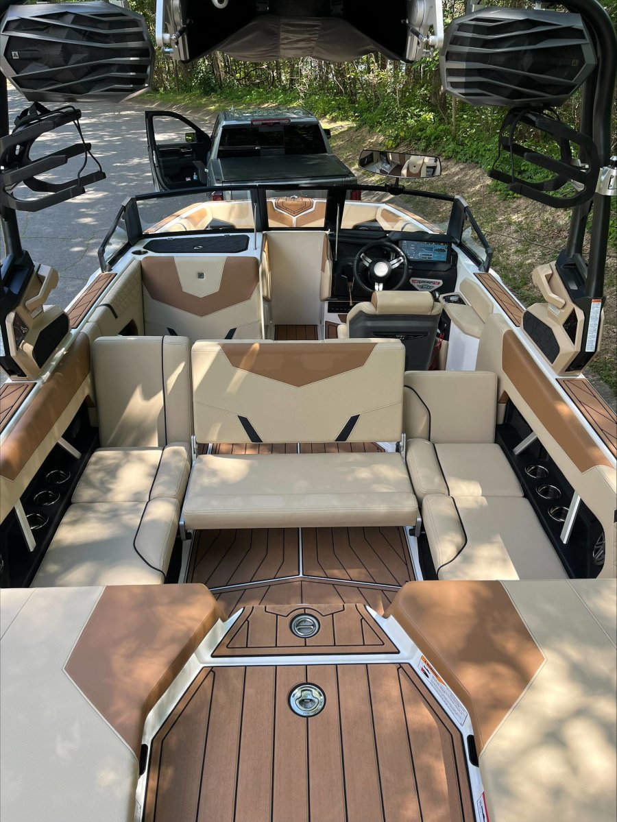 2025-nautique-gs22-139222-image9