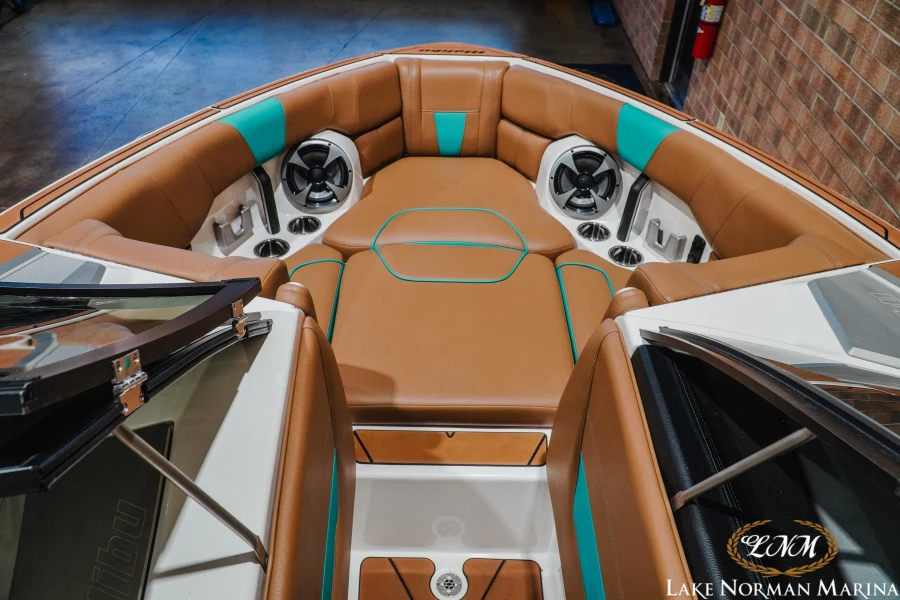2021-malibu-wakesetter-23-lsv-139226-image15