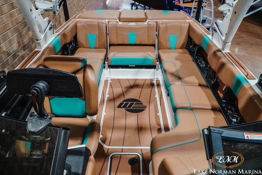 2021-malibu-wakesetter-23-lsv-139226-image16
