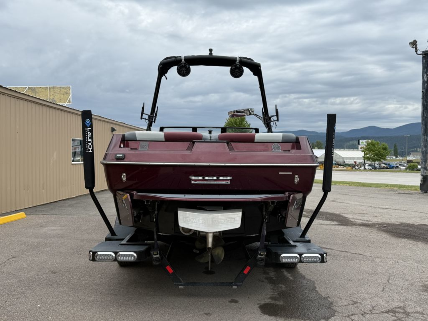 2020 Axis Wake Research T23