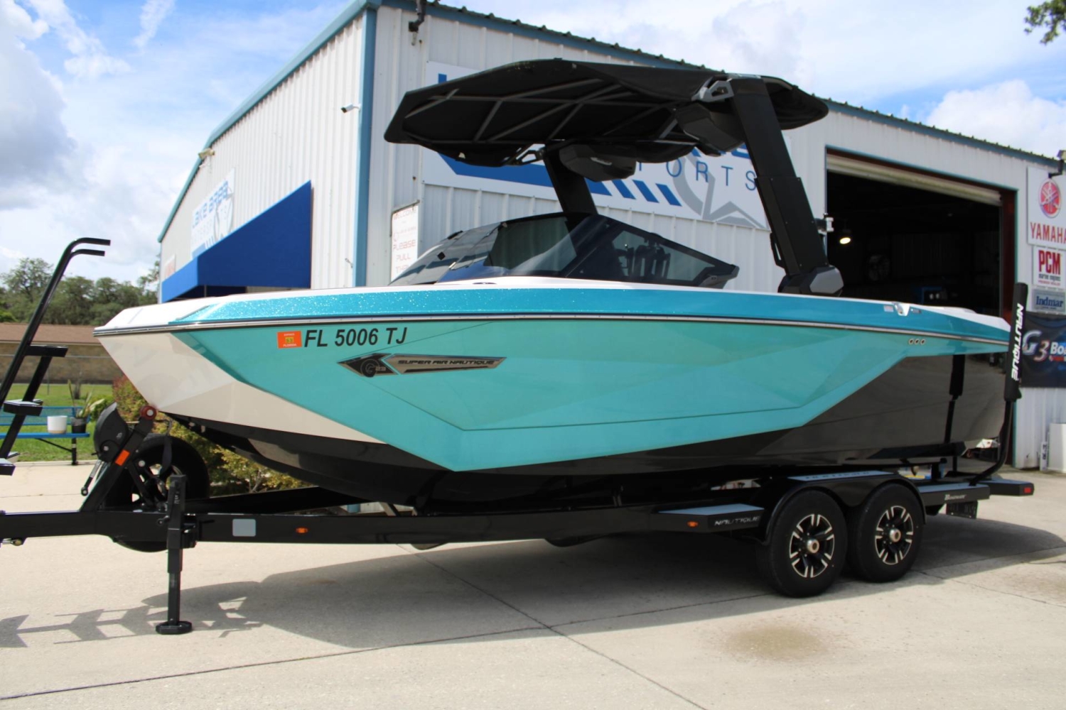 2022 Nautique G23