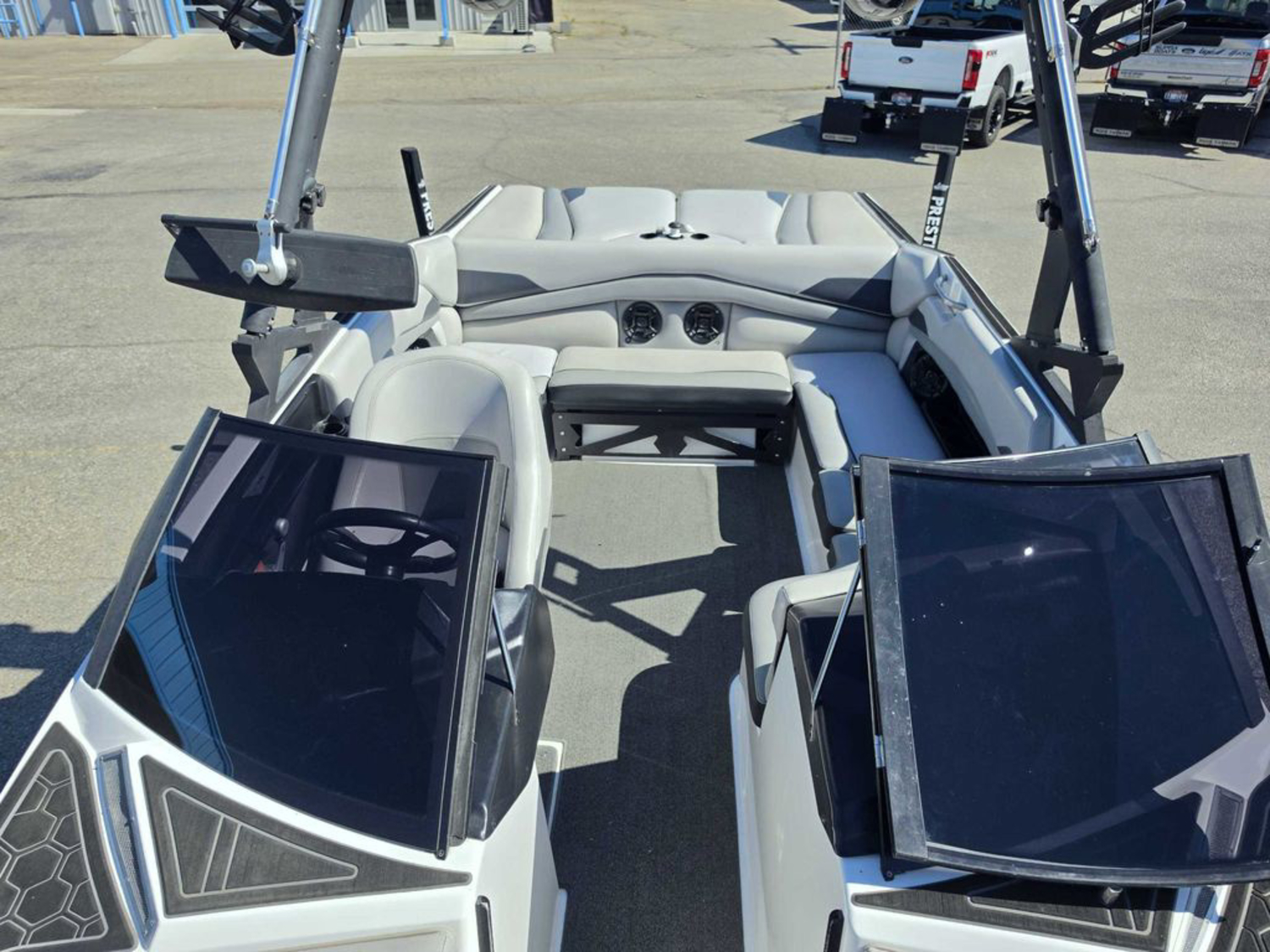 2015 Axis Wake Research A22