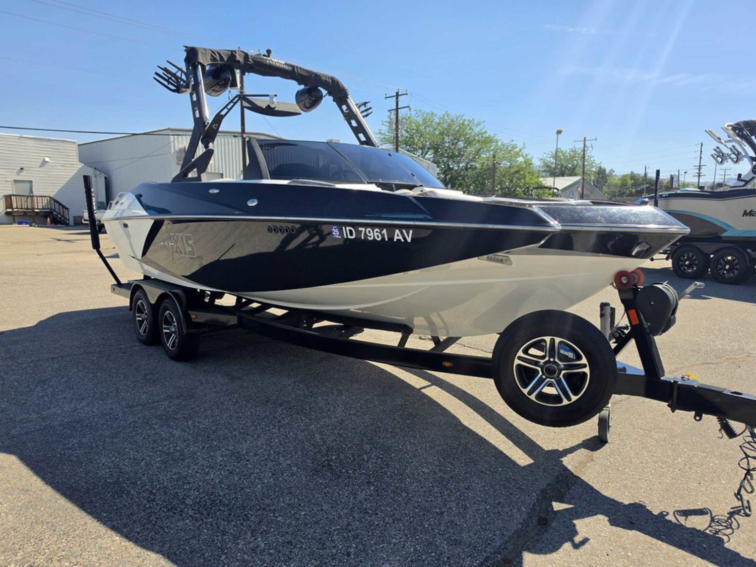2015 Axis Wake Research A22