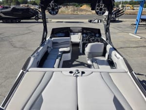 2015-axis-a22-139229-image9