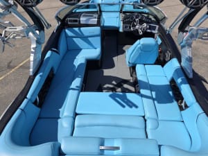 2017-mastercraft-x23-139230-image10