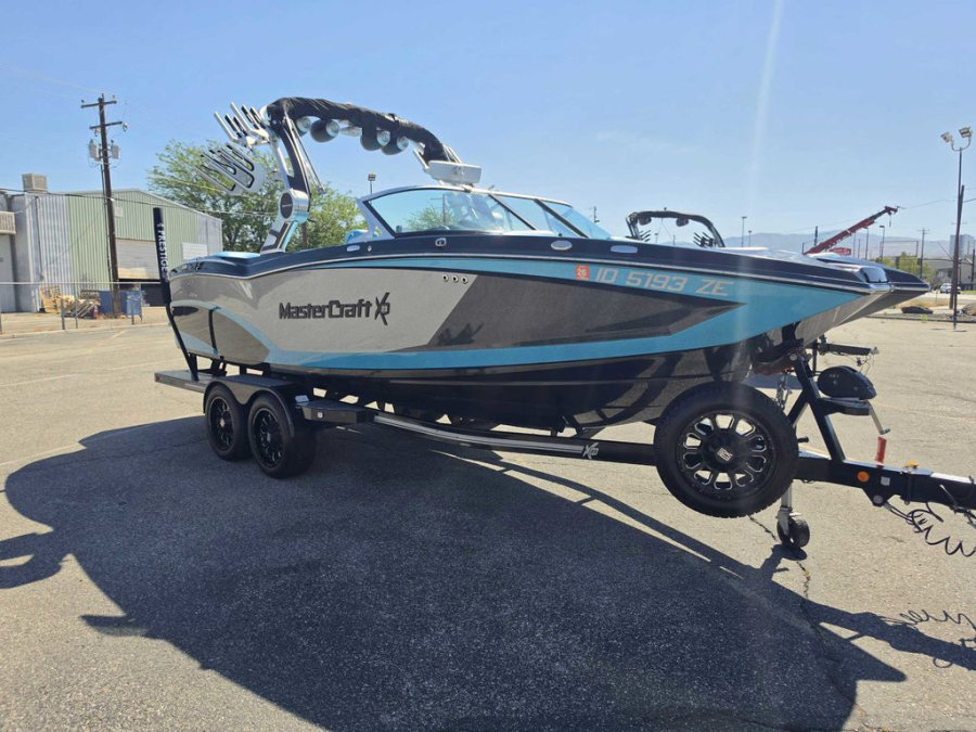 2017-mastercraft-x23-139230-image4