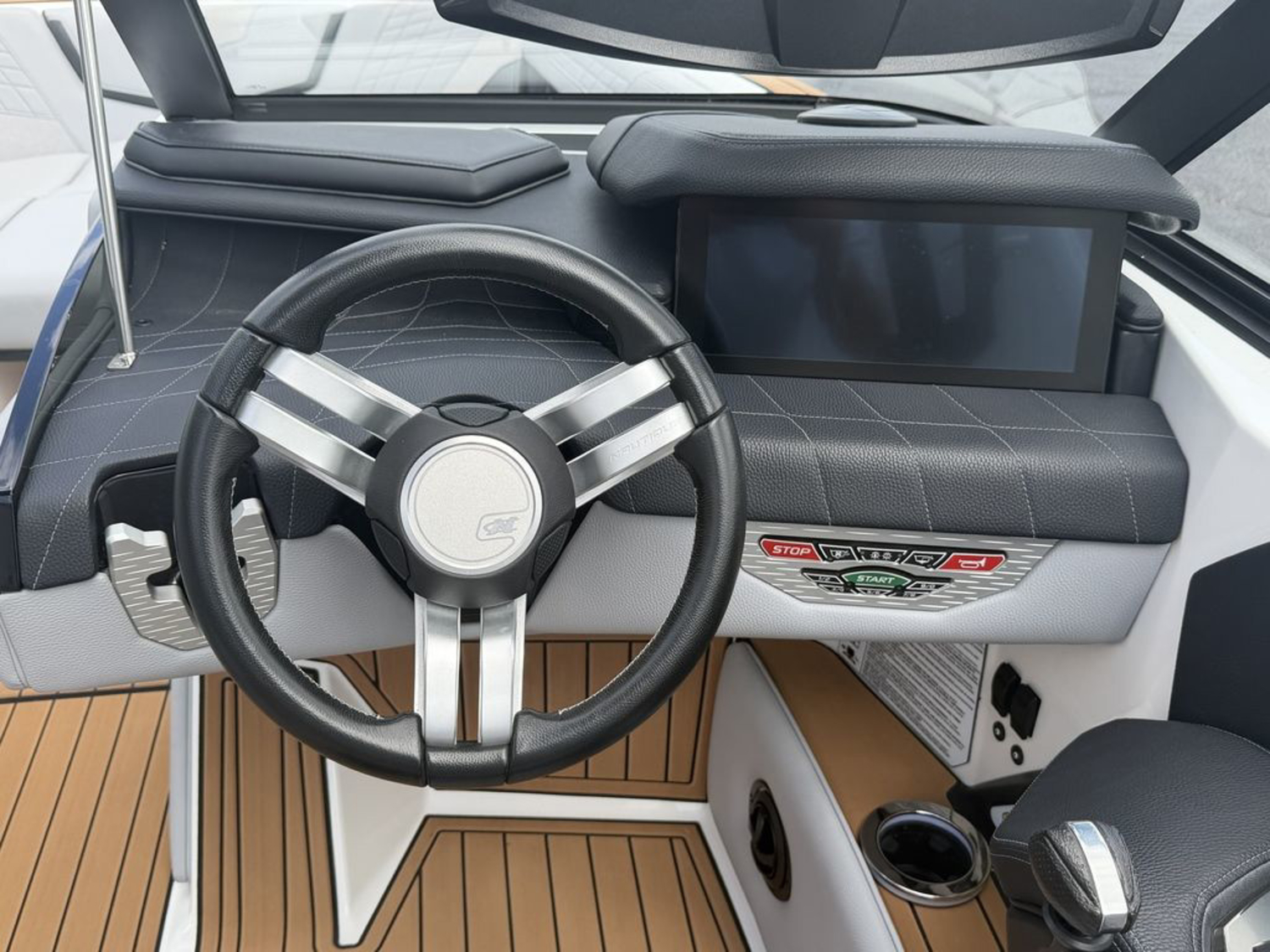 2021 Nautique Super Air Nautique G23