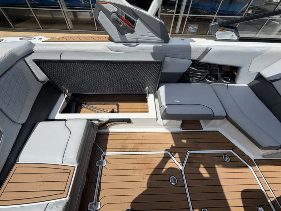 2021-nautique-g23-139233-image20
