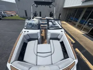 2021-nautique-g23-139233-image6