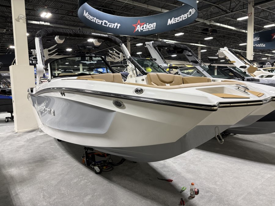 2026-mastercraft-xt22-139236-image2