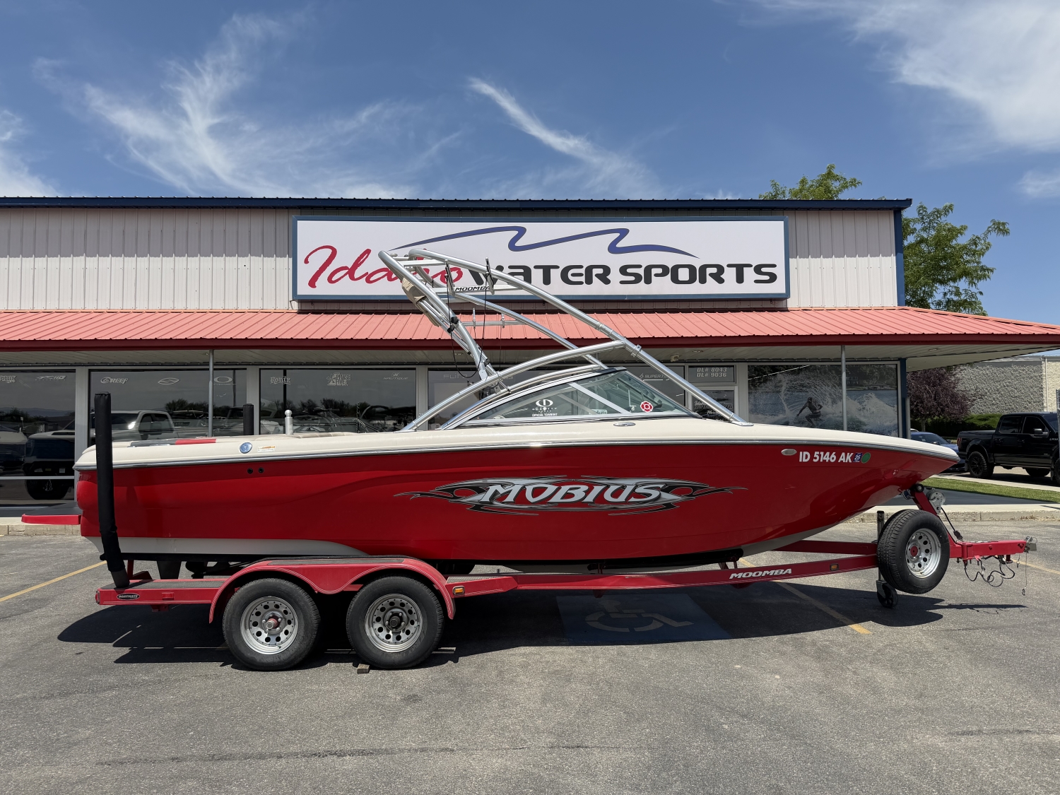 2005 Moomba Mobius XLV