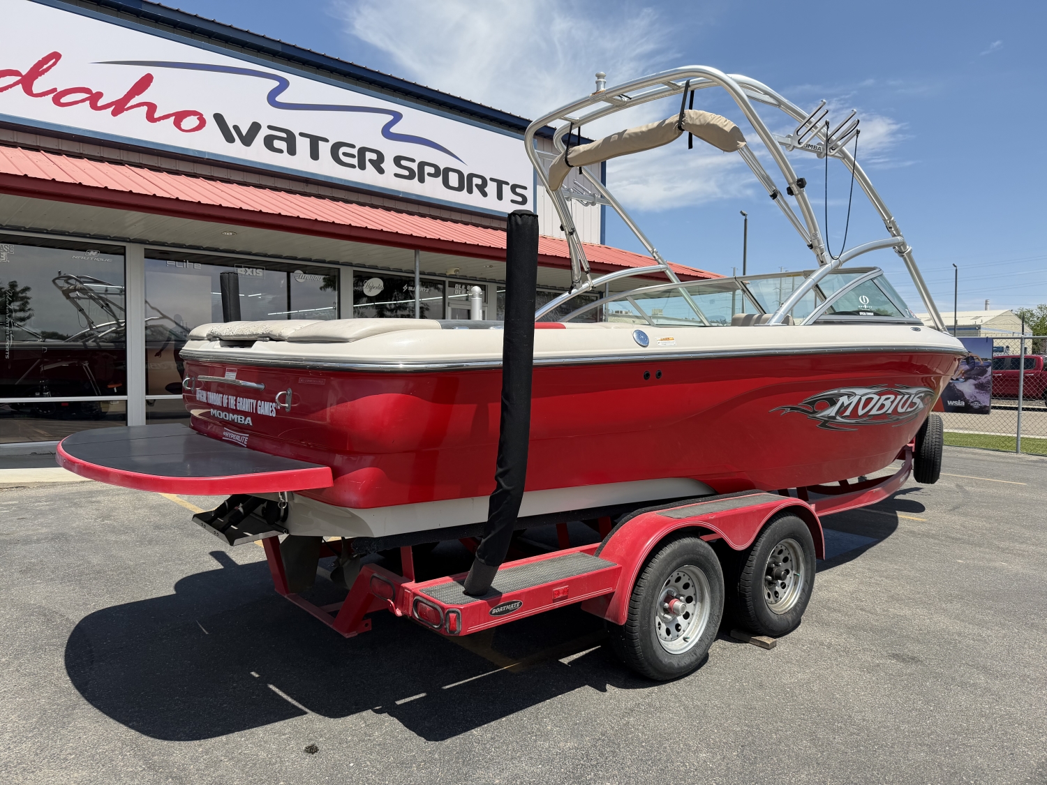 2005 Moomba Mobius XLV
