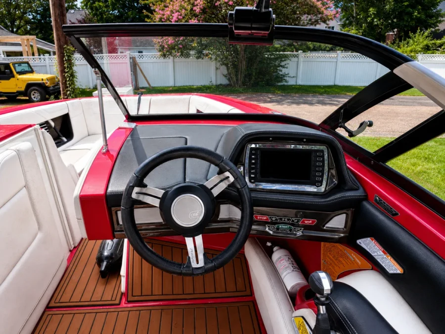 2014-nautique-g23-139302-image1.webp