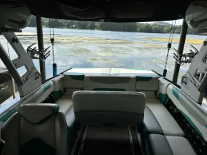 2019-malibu-wakesetter-23-lsv-139340-image2.webp