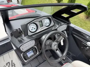 2018-axis-a24-139359-image14.webp