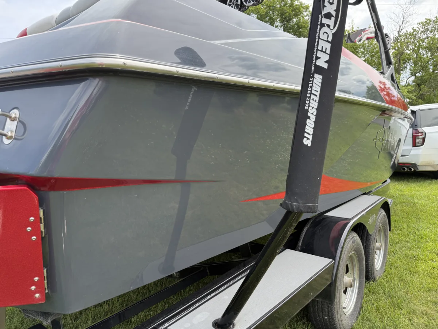 2018 Axis A24, Loaded, Low Hours, Turn-Key Surf & Wake Boat