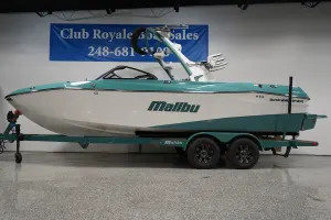 2025-malibu-wakesetter-23-lsv-139373-image0.webp