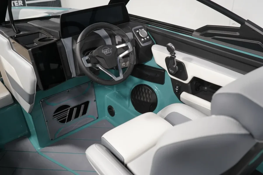 2025-malibu-wakesetter-23-lsv-139373-image5.webp