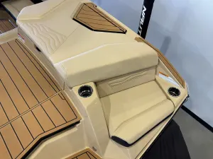 2025-nautique-g23-139440-image12