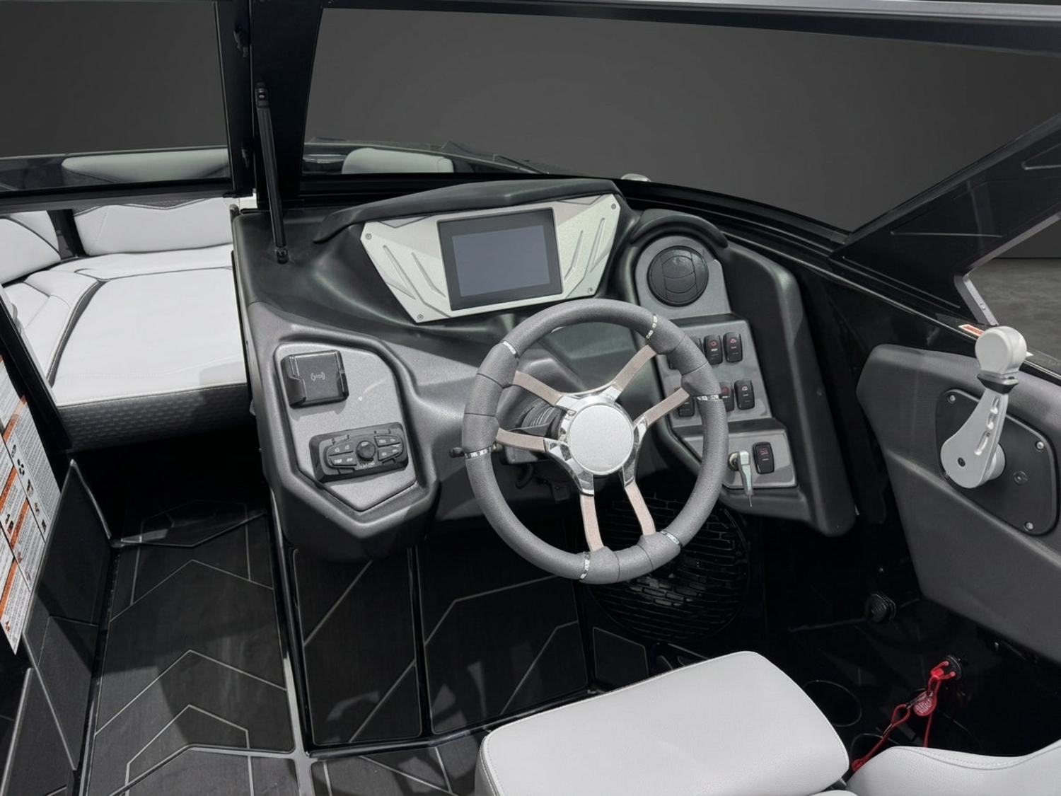 2026 Supreme Boats S240
