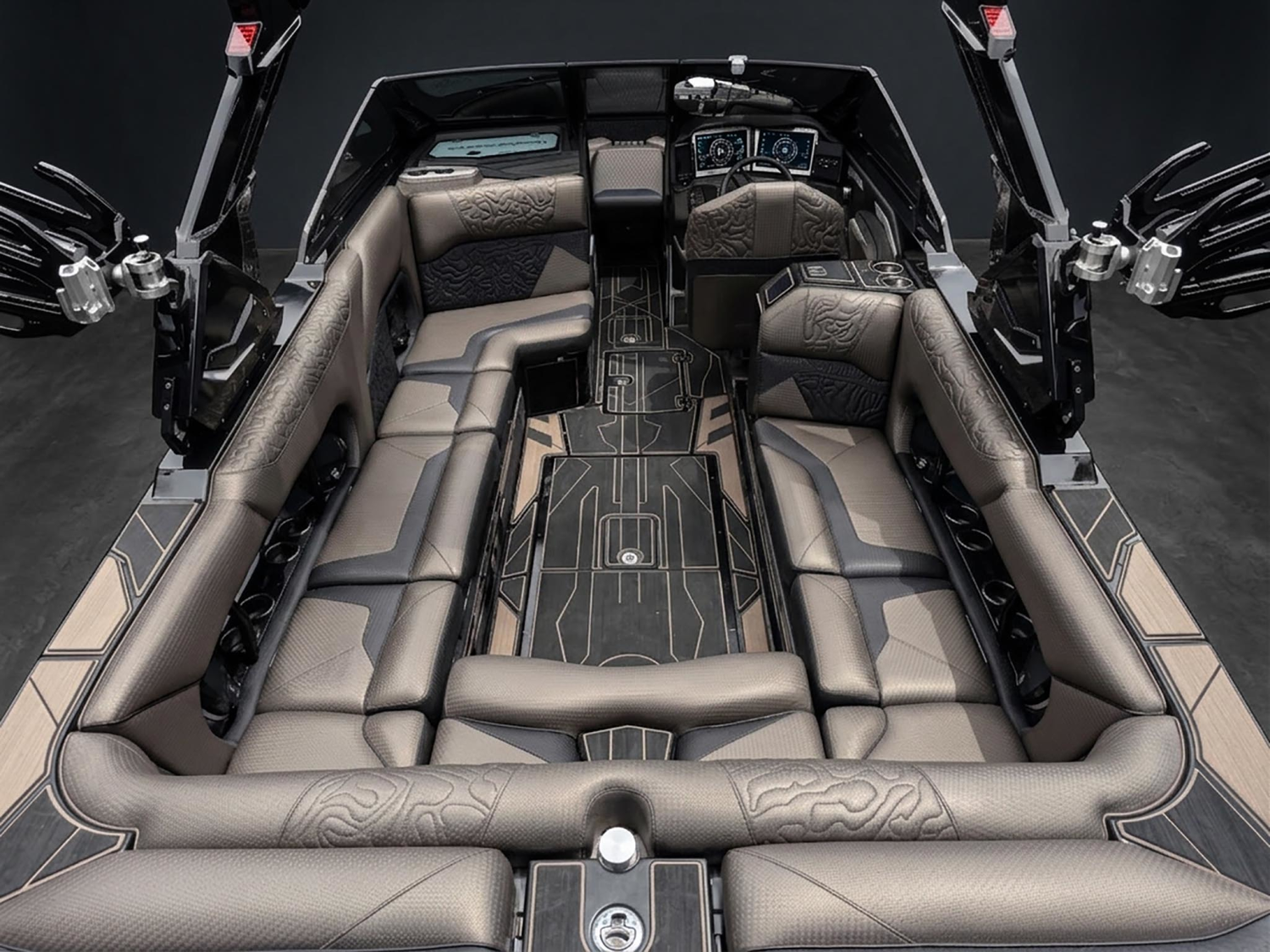 2024 Centurion Boats Ri245