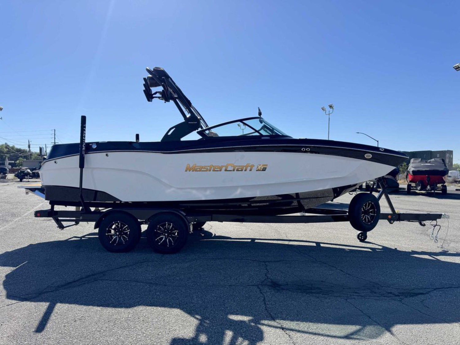 2026 Mastercraft XT22