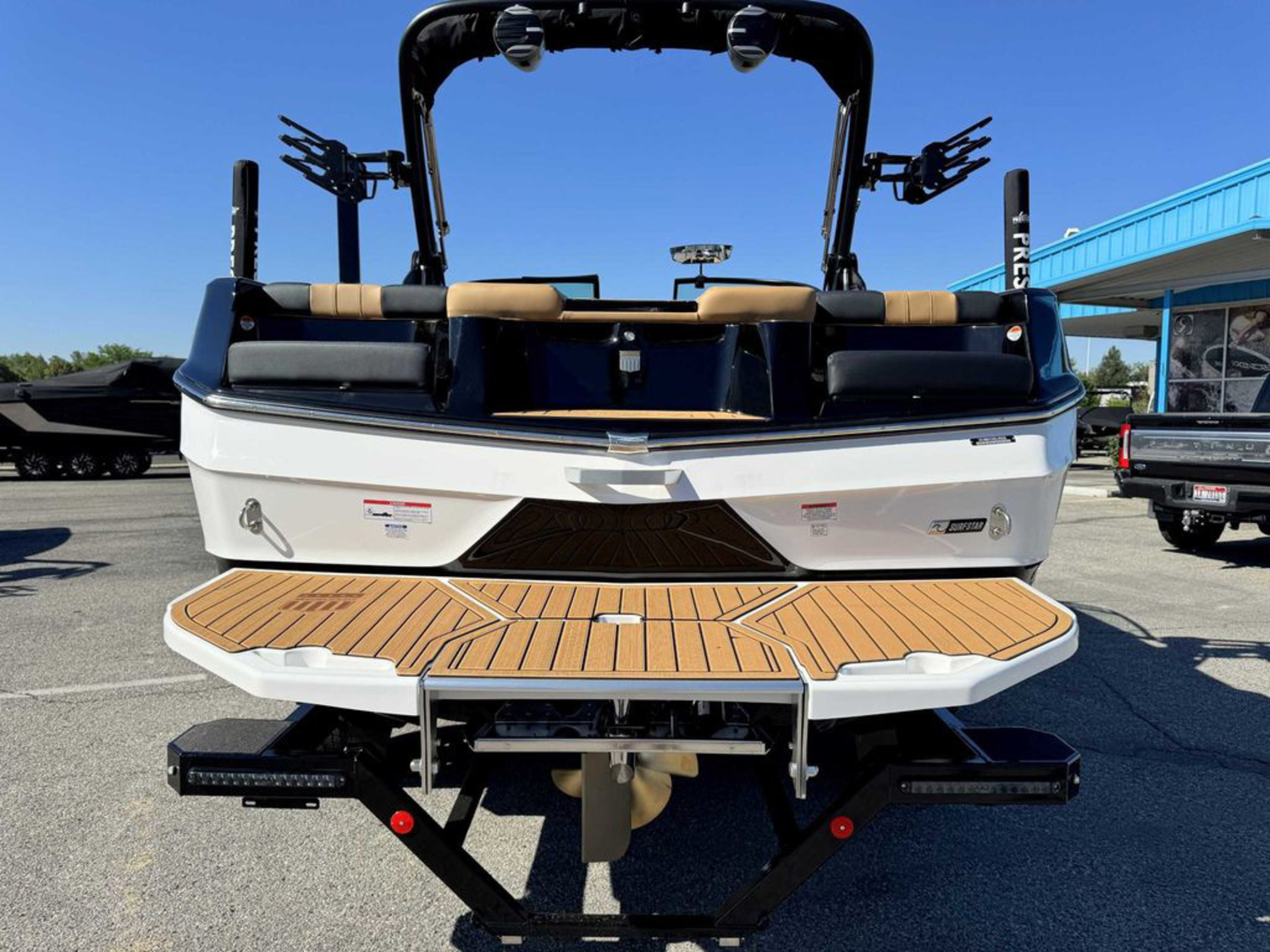 2026 Mastercraft XT22