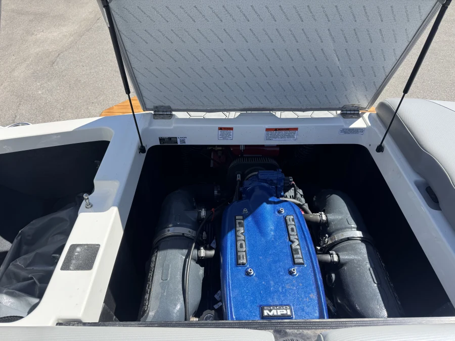 2018-mastercraft-nxt22-139458-image17