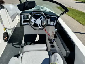 2019-mastercraft-nxt22-139459-image9
