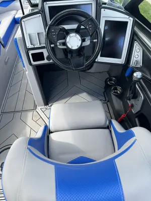 2019-supra-sl-139460-image7