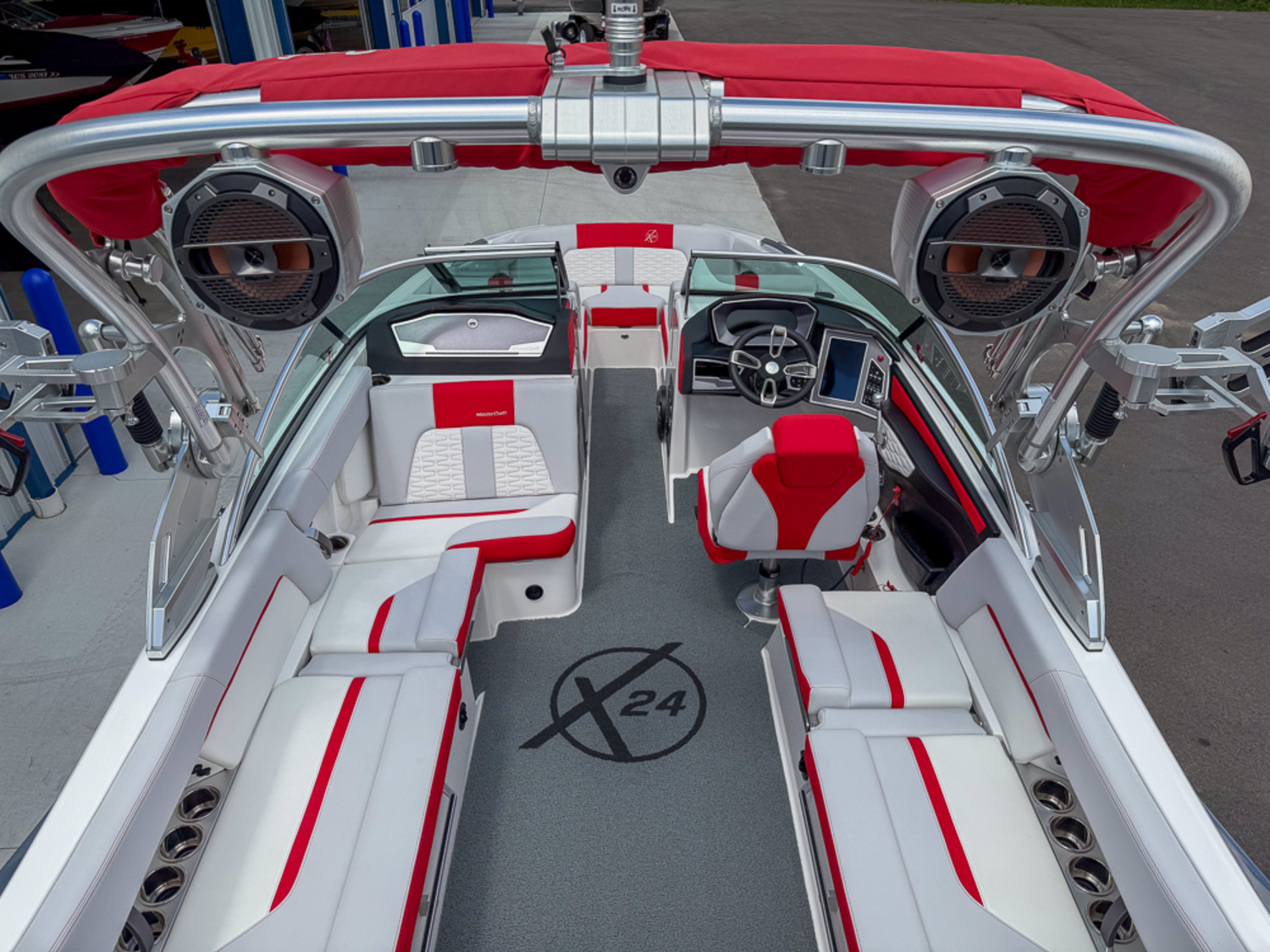 2020 MasterCraft X24