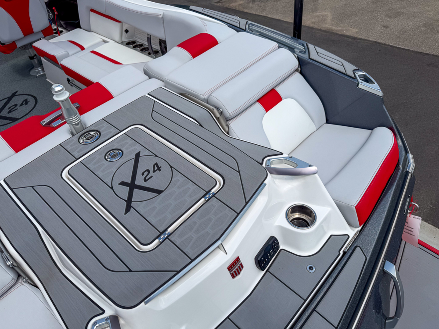 2020 MasterCraft X24