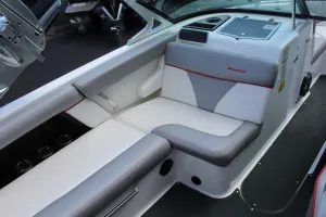 2017-mastercraft-xt20-139465-image26