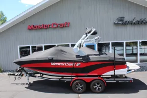 2017-mastercraft-xt20-139465-image2