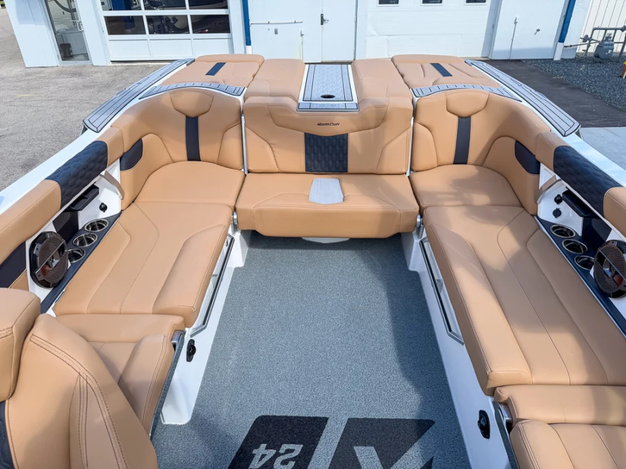 2022-mastercraft-xt24-139466-image25