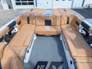 2022-mastercraft-xt24-139466-image25