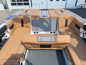 2022-mastercraft-xt24-139466-image28