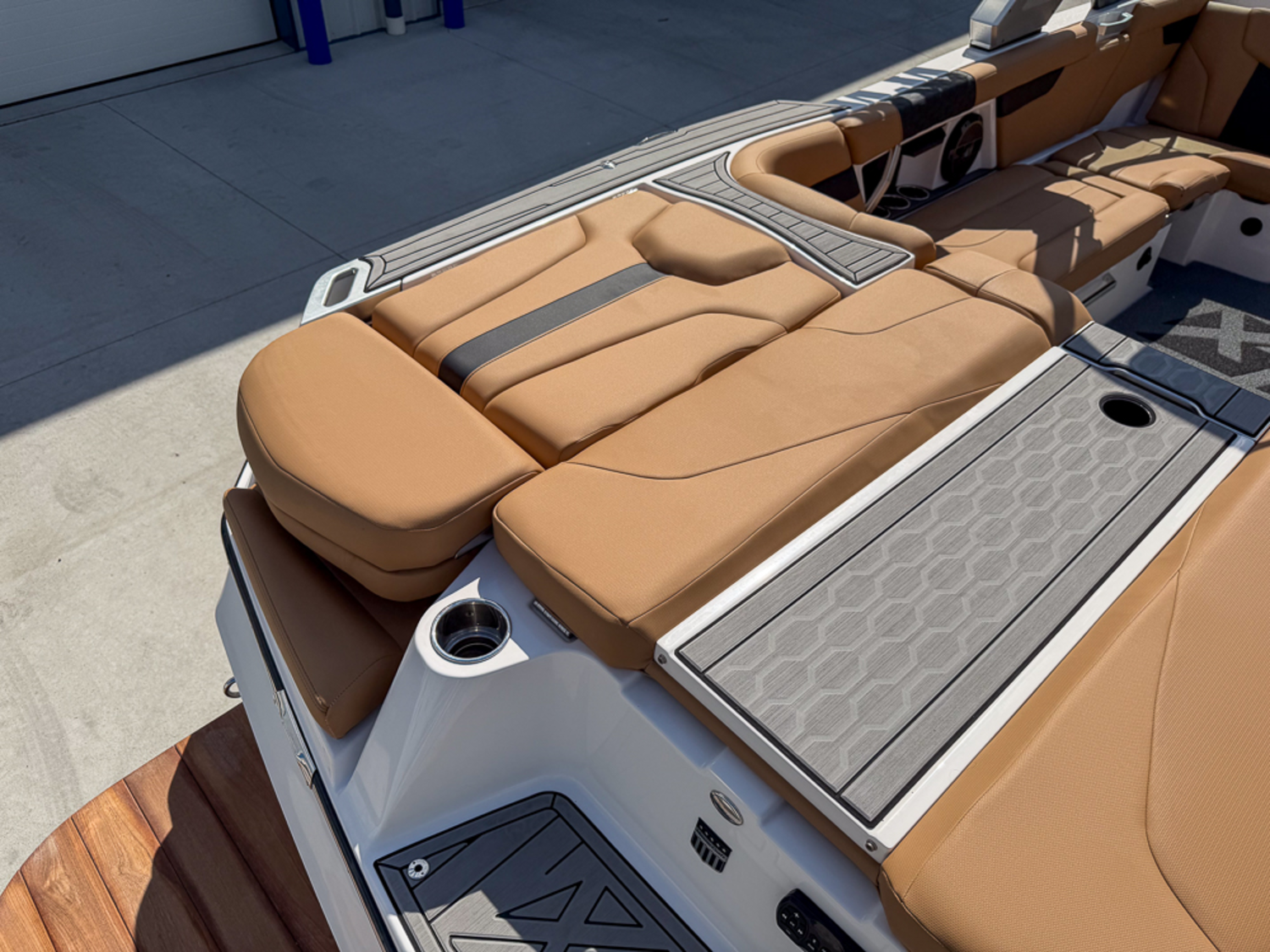 2022 MasterCraft XT24