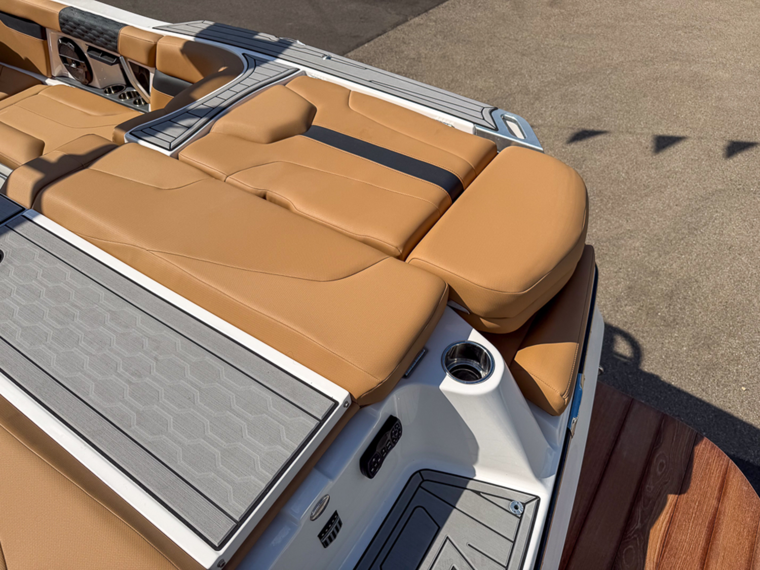 2022 MasterCraft XT24